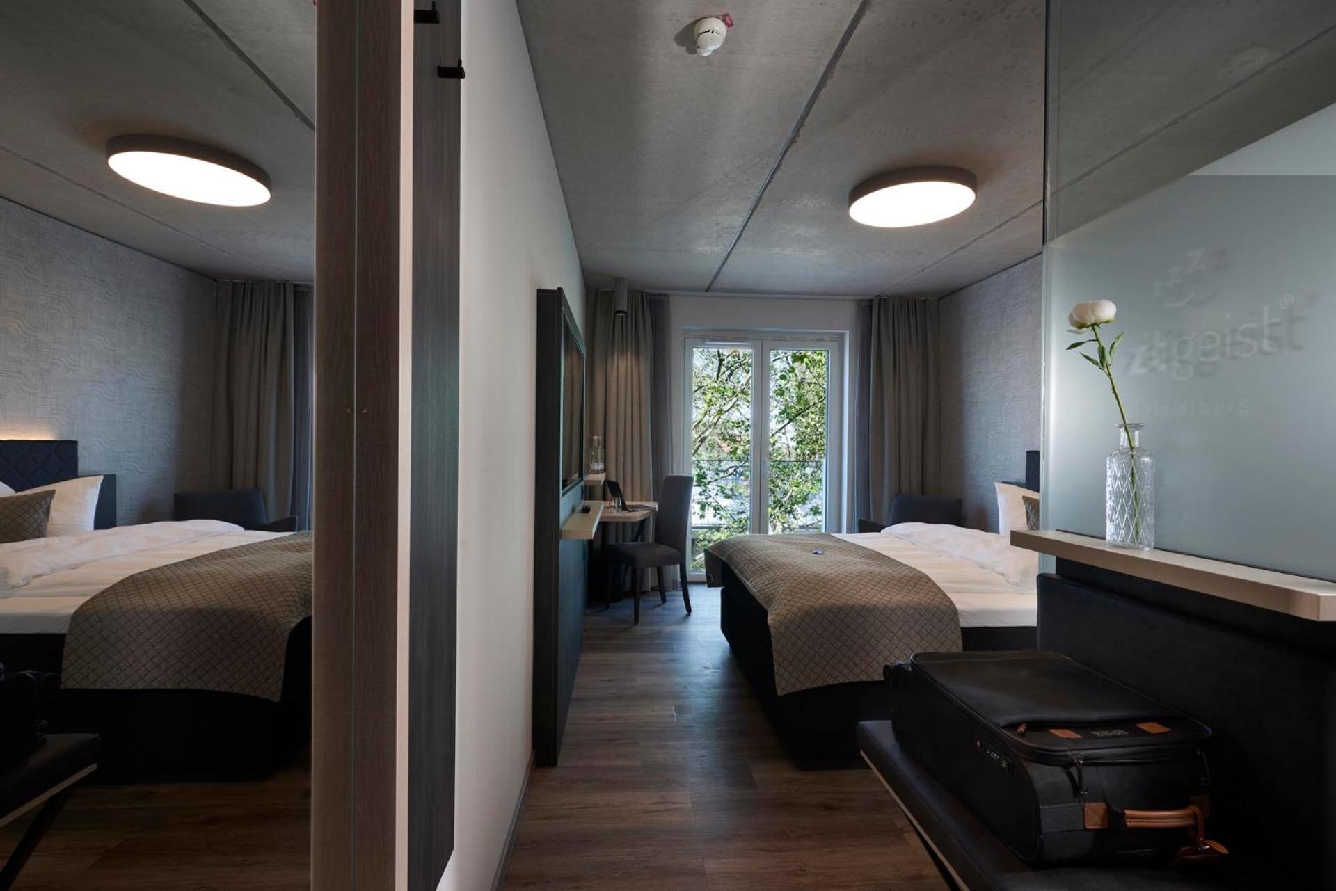 Hotel Zeitgeist Warburg Eksteriør billede